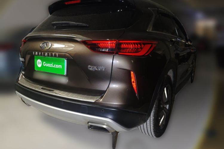 Used Infiniti QX50 2020 2.0T All-Wheel-Drive Elite Version Rear Right 45 Deg