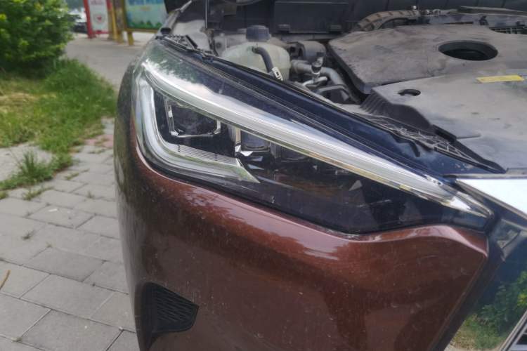Used Infiniti QX50 2020 2.0T Four-Wheel Drive Flagship Edition Right Front Headlight