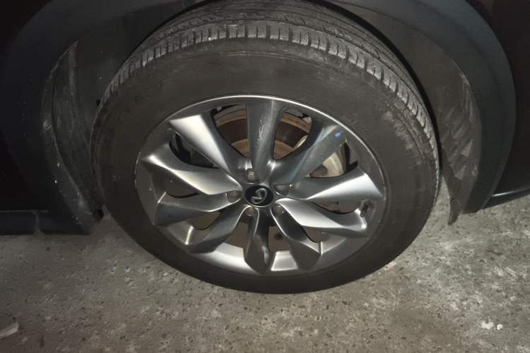 Used Infiniti QX50 2020 2.0T Two-Wheel Drive Fashion Edition Right Front Wheel Hub