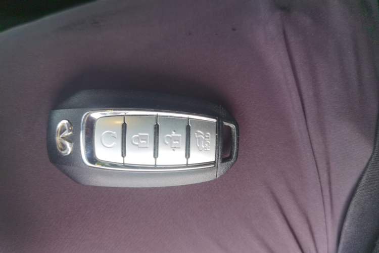 Used Infiniti QX50 2020 2.0T Four-Wheel Drive Flagship Edition Vehicle Key