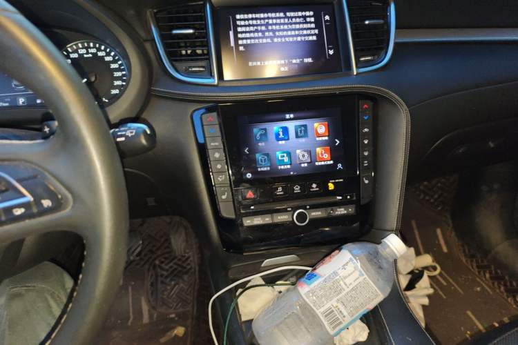 Used Infiniti QX50 2020 2.0T All-Wheel-Drive Elite Version Audio And AC Panel