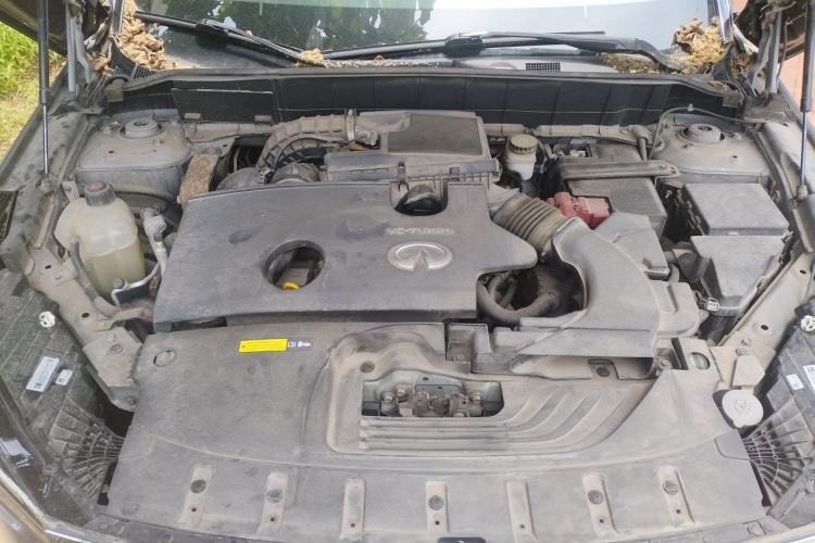 Used Infiniti QX50 2020 2.0T All-Wheel-Drive Elite Version Engine Bay
