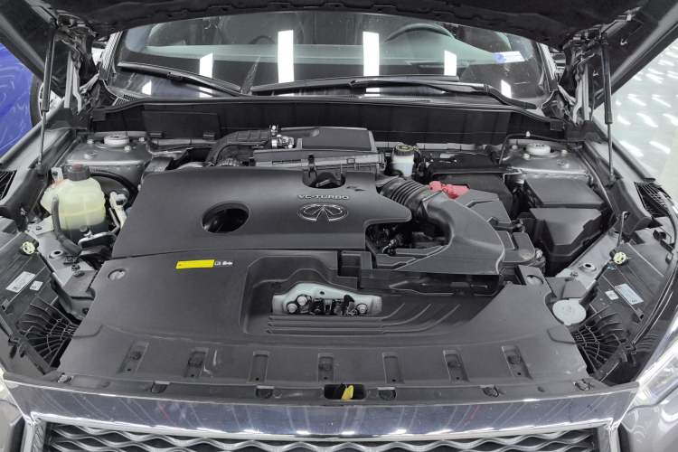 Used Infiniti QX50 2020 2.0T Four-Wheel Drive Flagship Edition Engine Bay