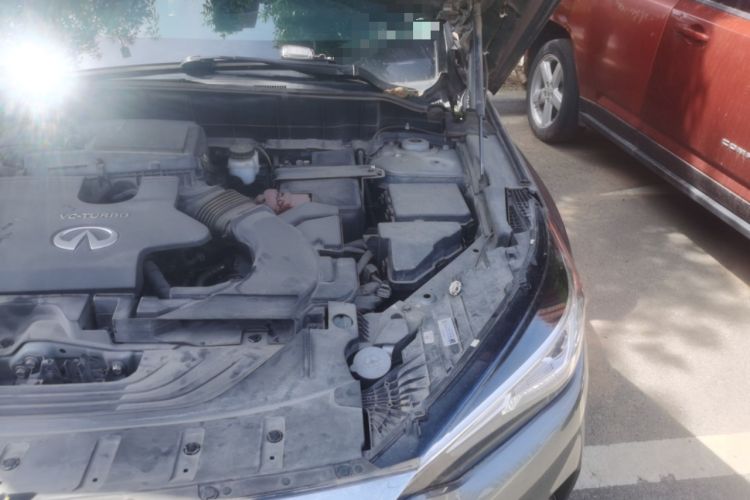 Used Infiniti QX50 2020 Revised Version 2.0T Two-Wheel Drive Fashion Edition Engine Bay Left