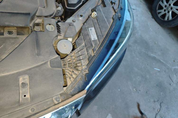 Used Infiniti QX50 2020 2.0T All-Wheel-Drive Elite Version Engine Bay Left
