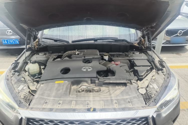 Used Infiniti QX50 2020 Revised Version 2.0T All-Wheel Drive Elite Edition Engine Bay
