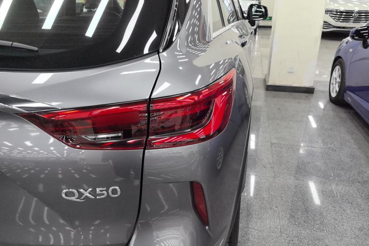 Used Infiniti QX50 2020 2.0T Four-Wheel Drive Flagship Edition Exterior 3