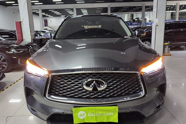 Used Infiniti QX50 2020 2.0T All-Wheel-Drive Elite Version Front