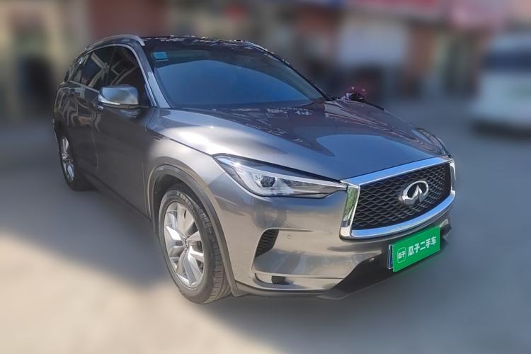 Used Infiniti QX50 2020 2.0T Two-Wheel Drive Fashion Edition Front Right 45 Deg