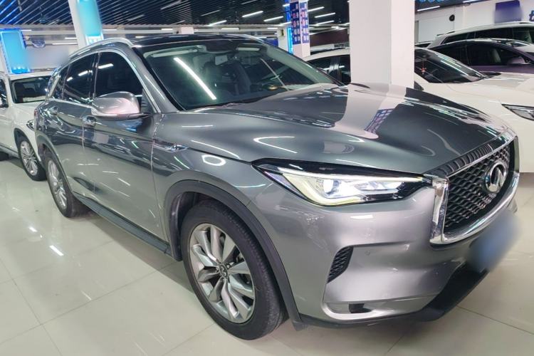 Used Infiniti QX50 2020 2.0T Two-Wheel Drive Fashion Edition Front Right 45 Deg