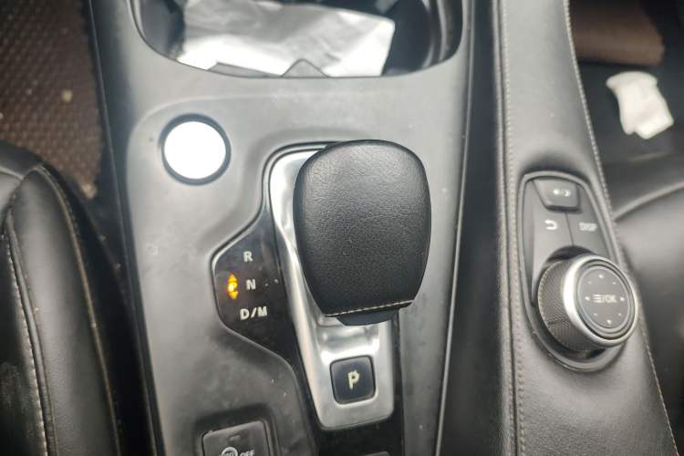 Used Infiniti QX50 2020 2.0T Two-Wheel Drive Fashion Edition Gear Lever