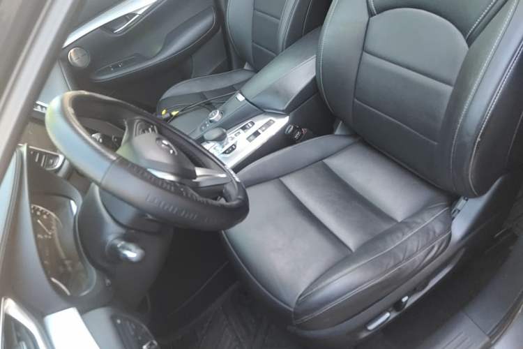 Used Infiniti QX50 2020 2.0T Two-Wheel Drive Fashion Edition Left Front Seat