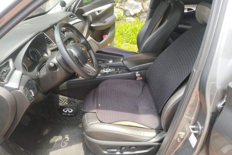 Used Infiniti QX50 2020 2.0T All-Wheel-Drive Elite Version Left Front Seat