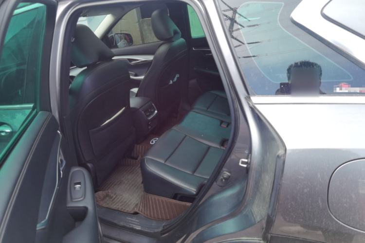 Used Infiniti QX50 2020 2.0T All-Wheel-Drive Elite Version Left Rear Seat