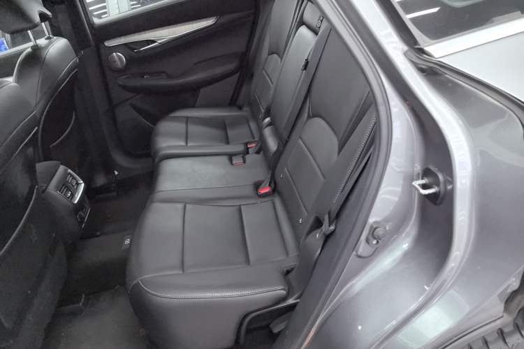Used Infiniti QX50 2020 2.0T Four-Wheel Drive Flagship Edition Left Rear Seat