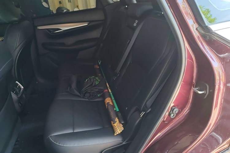Used Infiniti QX50 2020 Revised Version 2.0T Two-Wheel Drive Fashion Edition Left Rear Seat