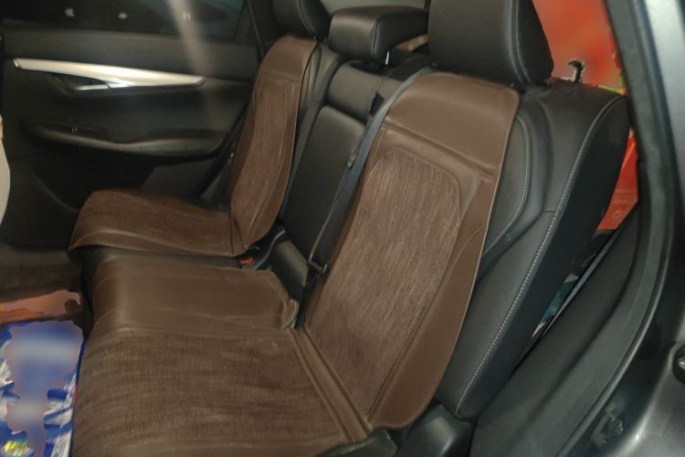 Used Infiniti QX50 2020 Revised Version 2.0T Two-Wheel Drive Fashion Edition Left Rear Seat