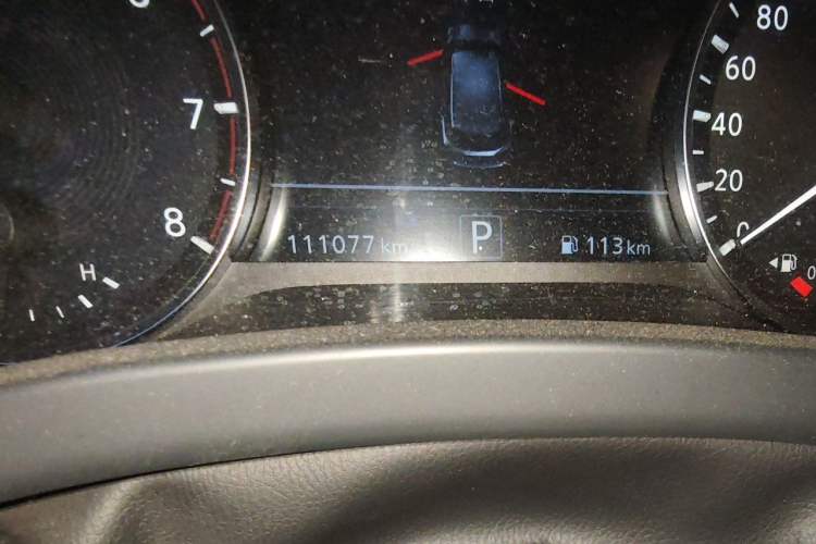 Used Infiniti QX50 2020 2.0T All-Wheel-Drive Elite Version Odometer Close Up