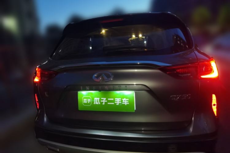 Used Infiniti QX50 2020 Revised Version 2.0T Two-Wheel Drive Fashion Edition Rear