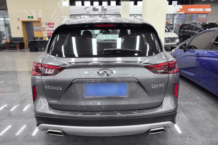 Used Infiniti QX50 2020 2.0T Four-Wheel Drive Flagship Edition Rear