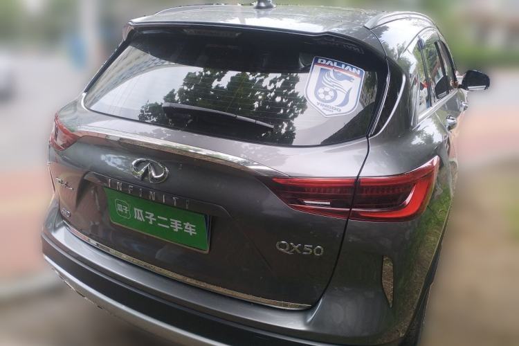 Used Infiniti QX50 2020 2.0T All-Wheel-Drive Elite Version Rear Right 45 Deg