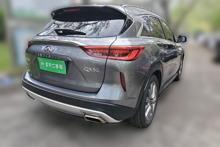 Used Infiniti QX50 2020 2.0T All-Wheel-Drive Elite Version Rear Right 45 Deg