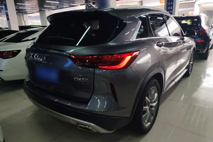 Used Infiniti QX50 2020 2.0T Two-Wheel Drive Fashion Edition Rear Right 45 Deg