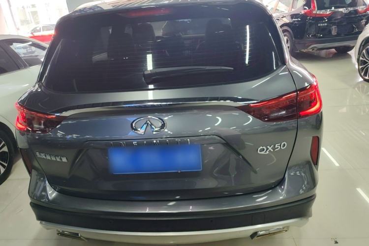 Used Infiniti QX50 2020 2.0T Two-Wheel Drive Fashion Edition Rear