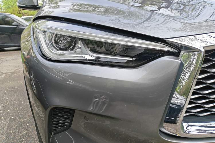 Used Infiniti QX50 2020 2.0T All-Wheel-Drive Elite Version Right Front Headlight
