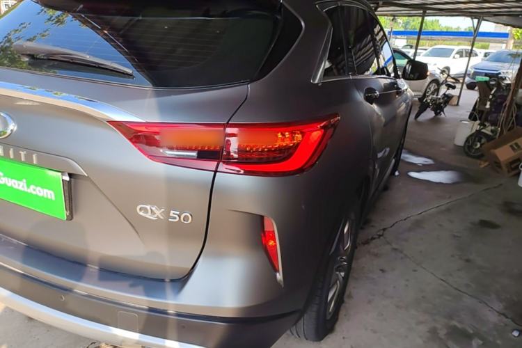 Used Infiniti QX50 2020 Revised Version 2.0T Two-Wheel Drive Fashion Edition Right Rear Taillight