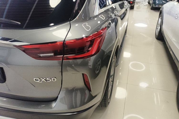 Used Infiniti QX50 2020 Revised Version 2.0T All-Wheel Drive Elite Edition Right Rear Taillight