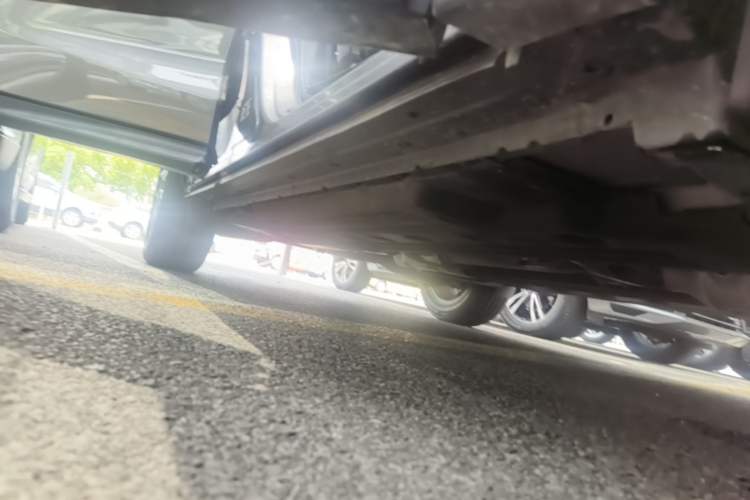 Used Infiniti QX50 2020 Revised Version 2.0T All-Wheel Drive Elite Edition Right Side Sill