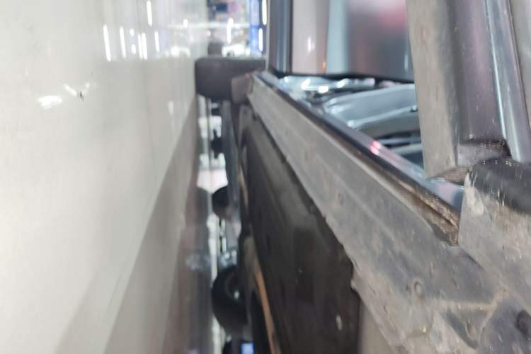 Used Infiniti QX50 2020 2.0T Two-Wheel Drive Fashion Edition Right Side Sill