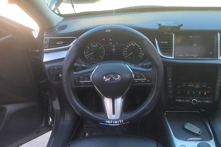 Used Infiniti QX50 2020 2.0T Two-Wheel Drive Fashion Edition Steering Wheel