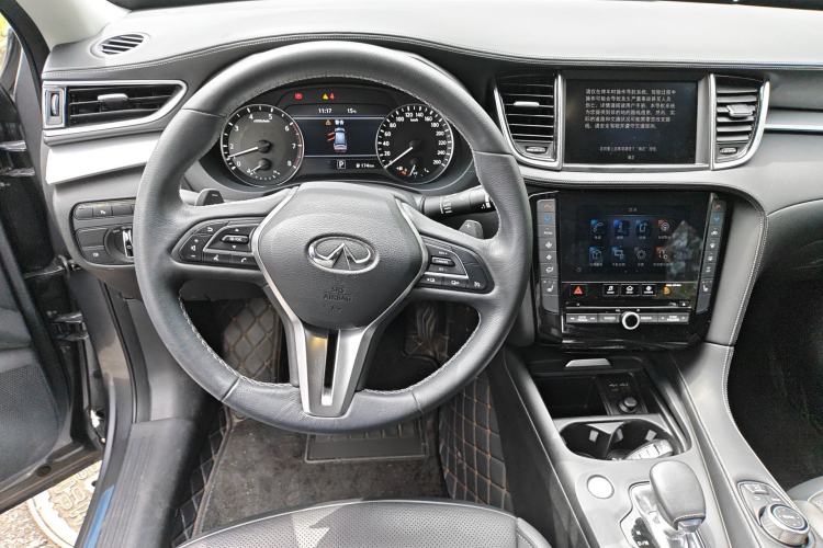 Used Infiniti QX50 2020 2.0T All-Wheel-Drive Elite Version Steering Wheel