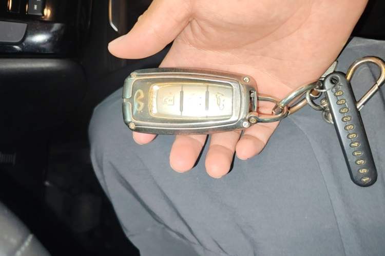 Used Infiniti QX50 2020 2.0T Two-Wheel Drive Fashion Edition Vehicle Key