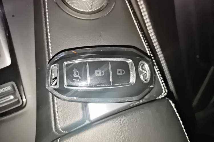 Used Infiniti QX50 2020 2.0T Two-Wheel Drive Elite Edition Vehicle Key