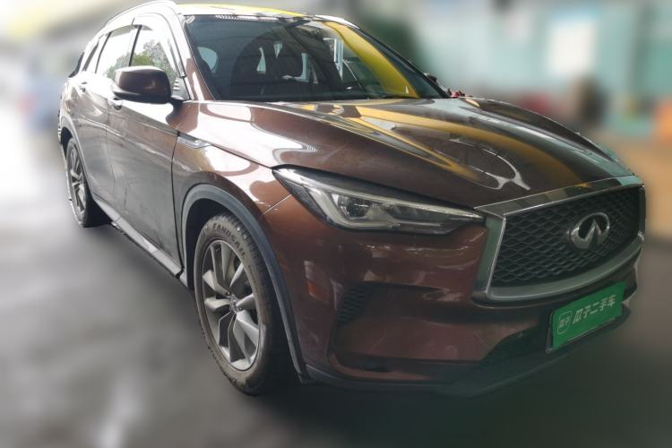 Used Infiniti QX50 2020 2.0T Two-Wheel Drive Fashion Edition Front Right 45 Deg