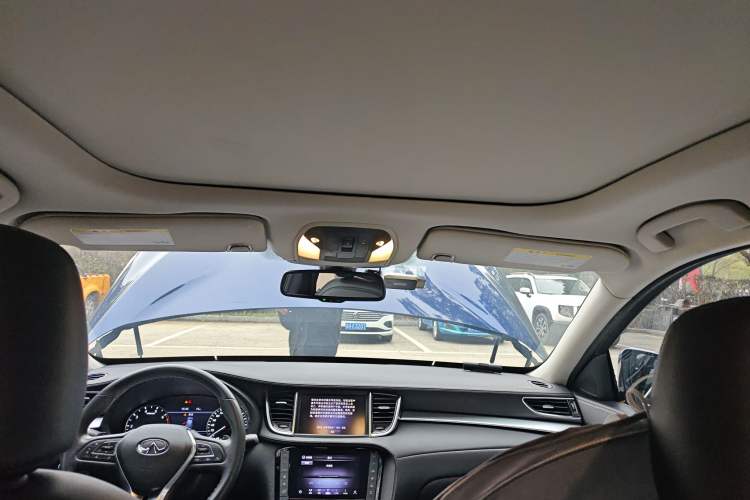 Used Infiniti QX50 2020 2.0T All-Wheel-Drive Elite Version Headliner
