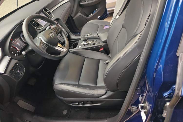 Used Infiniti QX50 2020 2.0T All-Wheel-Drive Elite Version Left Front Seat
