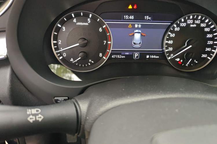 Used Infiniti QX50 2020 2.0T All-Wheel-Drive Elite Version Odometer Close Up