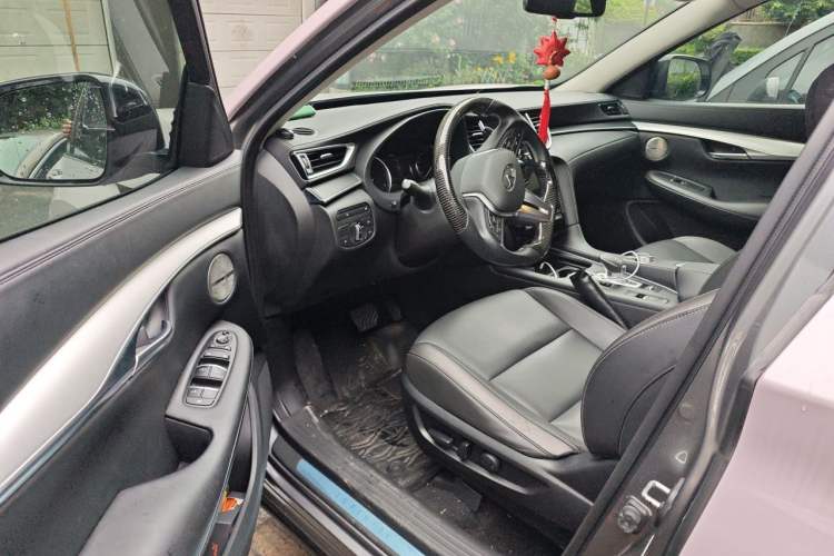 Used Infiniti QX50 2020 Revised Version 2.0T Two-Wheel Drive Fashion Edition Driver Seat