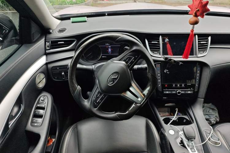 Used Infiniti QX50 2020 Revised Version 2.0T Two-Wheel Drive Fashion Edition Steering Wheel