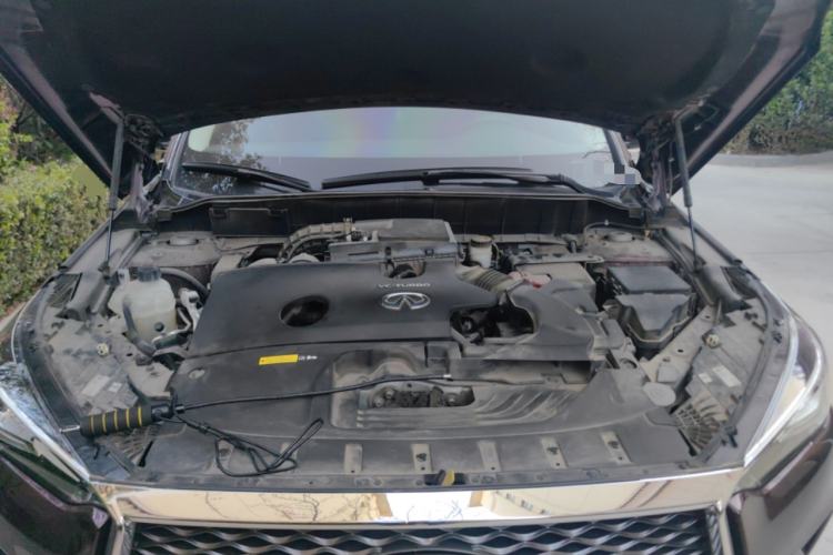 Used Infiniti QX50 2020 Revised Version 2.0T Two-Wheel Drive Fashion Edition Engine Bay