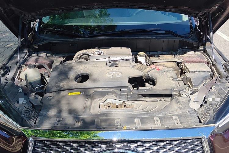 Used Infiniti QX50 2020 2.0T Two-Wheel Drive Fashion Edition Engine Bay