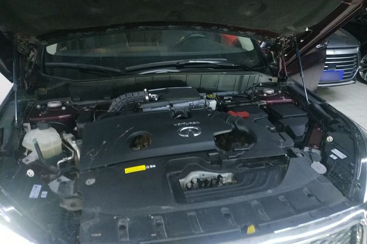 Used Infiniti QX50 2020 Revised Version 2.0T Four-Wheel Drive Smart Edition Engine Bay