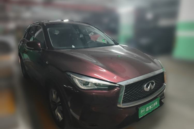 Used Infiniti QX50 2020 2.0T All-Wheel-Drive Elite Version Front Right 45 Deg