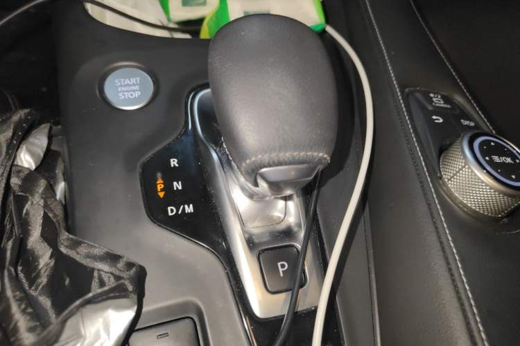 Used Infiniti QX50 2020 2.0T All-Wheel-Drive Elite Version Gear Lever