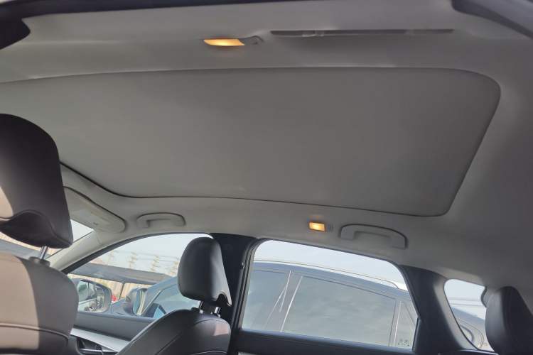 Used Infiniti QX50 2020 Revised Version 2.0T Two-Wheel Drive Fashion Edition Interior 4