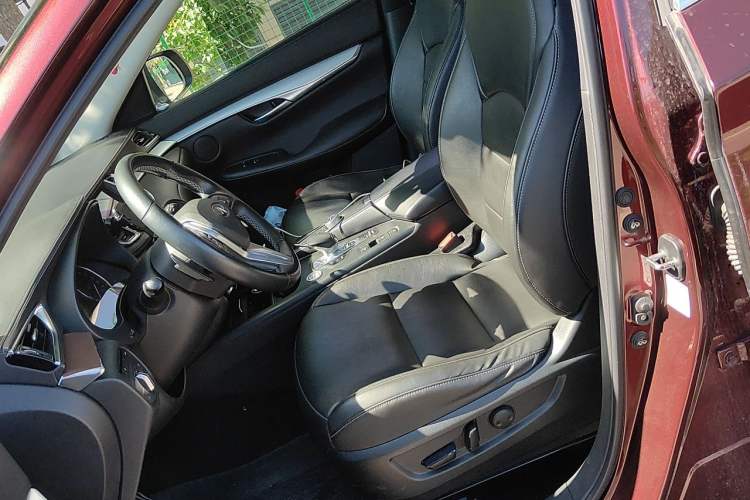 Used Infiniti QX50 2020 2.0T Two-Wheel Drive Fashion Edition Left Front Seat